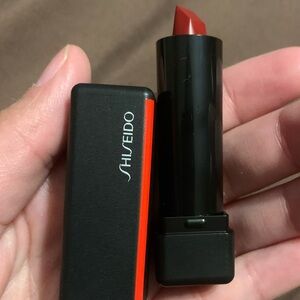 Shiseido ModernMatte Powder lipstick